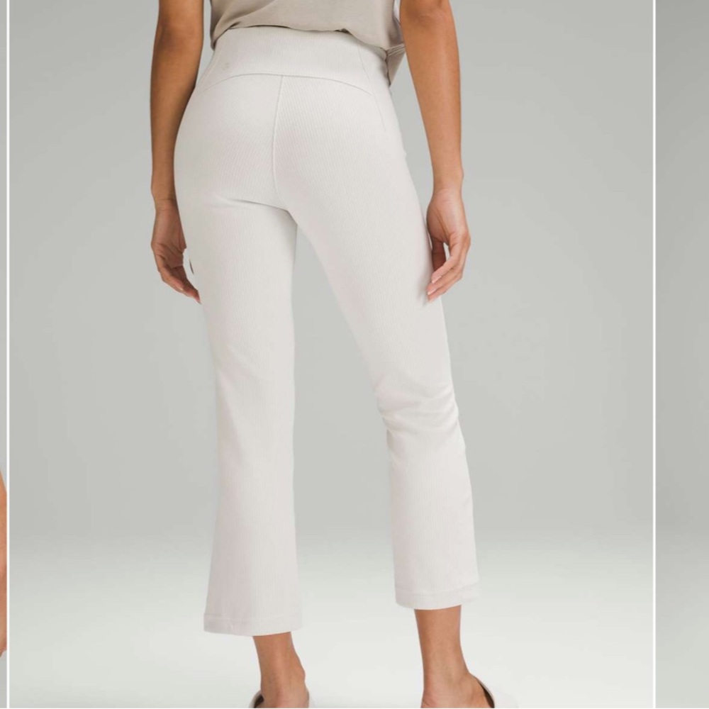 NWT Lululemon Ribbed Softstreme Zip-Leg High-Rise Cropped Pants 25" Bone Size 8